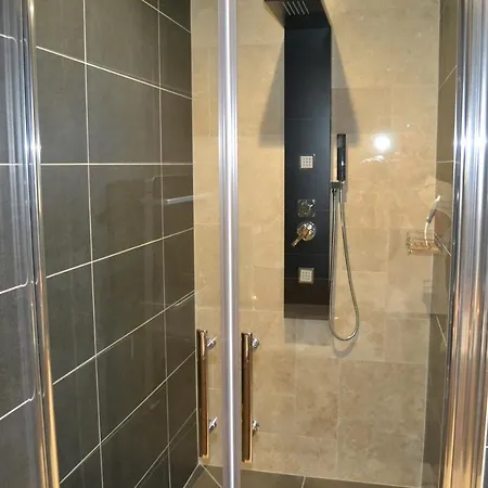 Charmante Chambre Dans Loft De 80M2 Classe 4**** Apartment